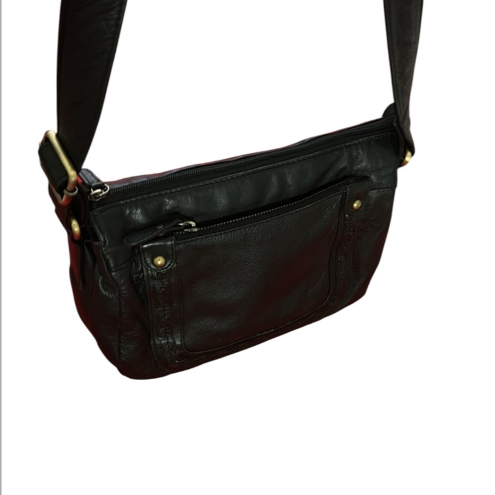 Chic Black Crossbody Bag